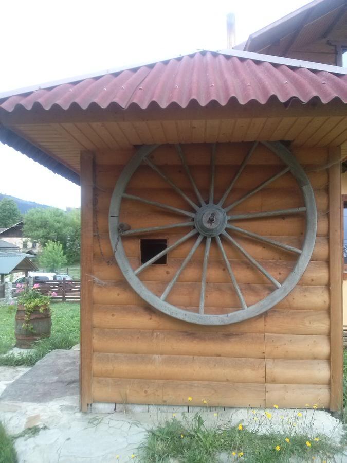 Starovitska Hata - Ethno-Cottage Verkhovyna Exterior photo